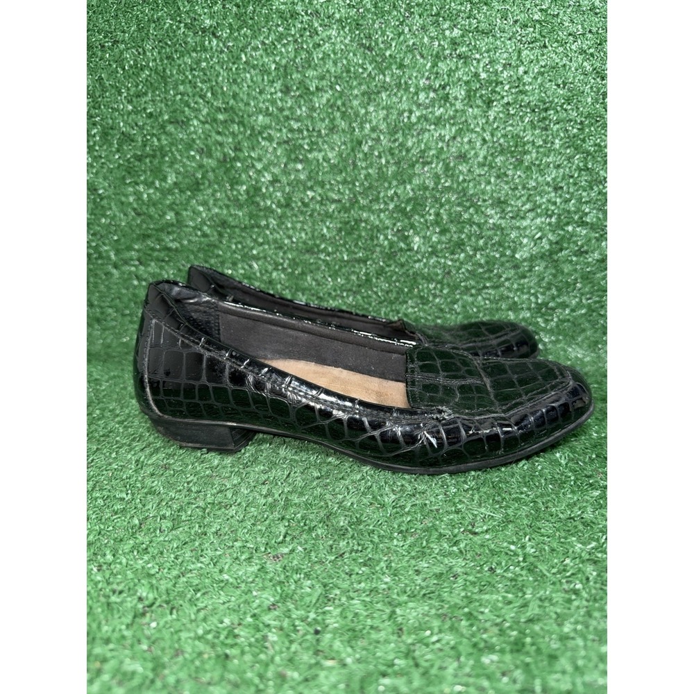 Clarks Everyday Loafers Womens Size 7 M Black Croc Patent Leather Casual Comfort
